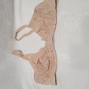 Blake & Co wireless bra with lace 42d